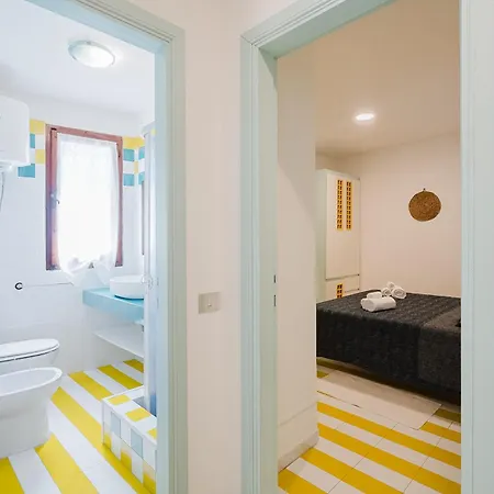 Villa Iole, Casa Sulla Spiaggia * スティンティーノ