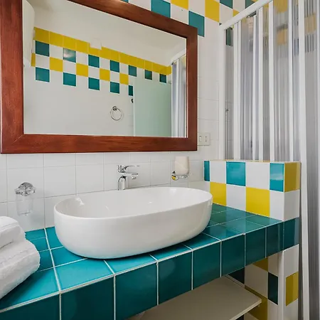 Iole, Con Accesso - Hosty Sardegna Villa